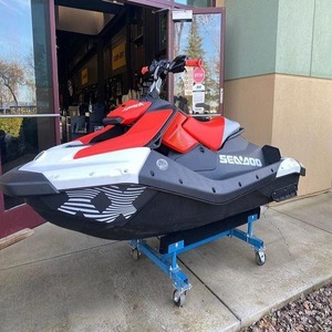 Moto Acuática Bombardier Sea-Doo 2025 de 4 Tiempos, 90hp Spark Trixx, Material de Acero, Potencia de 300hp, EE. UU. - Product Image 1