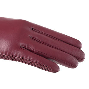 ถุงมือหนังแกะคุณภาพสูงแฟชั่นใหม่สำหรับฤดูหนาว ใช้กับหน้าจอสัมผัสได้ เหมาะสำหรับใช้ในชีวิตประจำวัน กิจกรรมกลางแจ้ง งานปาร์ตี้ และการเดินทาง - Product Image 6