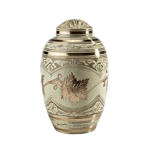 Nueva Venta de urnas funerarias de cenizas anheladas a mano de metal para uso de cremación Urnas clásicas Forma de tamaño personalizado - Product Image 6