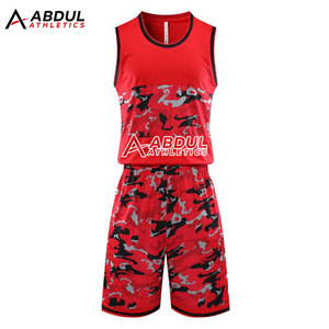 Ensemble d'uniformes de basket-ball personnalisés pour hommes avec maillot et short pour l'équipe et l'entraînement sportif Uniformes de basket-ball pour hommes - Product Image 1