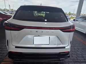 Lexus NX 350 2025 Usado en Buen Estado, Vehículo Utilitario Deportivo de Lujo - Product Image 6