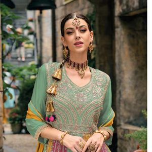 Nouveau concepteur lourd Georgette broderie haute qualité indien et pakistanais ethnique Punjab Gharara par Sterling Creations - Product Image 4