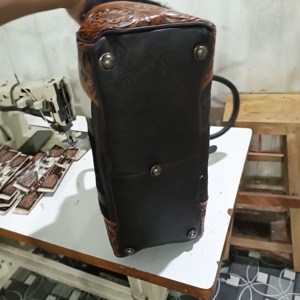 Western Trendy Bohemian Cowhide Fur <b>Leather</b> Duffle <b>Bag</b> with Custom Color Autumn Unisex Weekend Travel <b>Bag</b> - Product Image 2