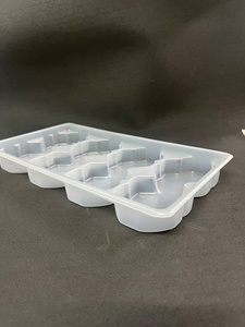Plateau en plastique PET à 4 compartiments avec conception personnalisée, transparent et robuste, adapté aux emballages alimentaires - Product Image 5