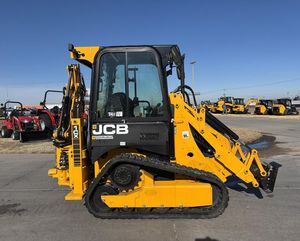 Prix usine 2026 JCB 1CXT Chargeur frontal pour tracteur, attache pour chargeuse compacte, moteur diesel Euro5/EPA, 4x4, pompe KYB, haute capacité de charge - Product Image 1