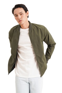 Vestes bomber matelassées slim pour hommes, chaudes pour l'hiver, de haute qualité, coupe-vent, respirantes, écologiques, personnalisables, très demandées - Product Image 2
