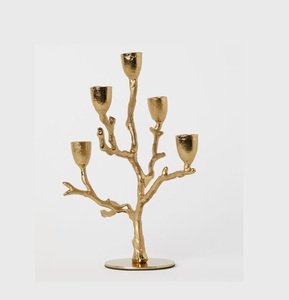 Bougeoir en métal plaqué or fait à la main pour la maison Bougeoir décoratif de table de luxe au tarif de gros - Product Image 1