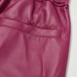 กางเกงขาสั้นหนังสำหรับผู้ชายกางเกงขาสั้นทำจากหนังแบบสั่งทำสีดีไซน์ใหม่ - Product Image 5