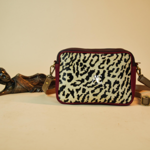 ใหม่รีไซเคิลหนังCrossbodyกระเป๋าHandcraftedผู้หญิงพิมพ์สัตว์ขนสัตว์Stubbyสีกระเป๋ารีไซเคิลGeniuneหนังไหล่กระเป๋า - Product Image 3