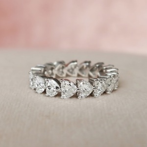 Alliance de mariage en argent sterling 925 plaqué or, sertie de moissanite en forme de cœur, 0,25 carats, tendance, pour la Saint-Valentin - Product Image 1
