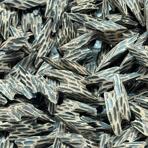 Haute Qualité Tigre Oud Agarwood Chips Vietnam Brûleur D'encens Aromathérapie Diffuseurs Élégant Exotique Aromatique Bois Spiritualité - Product Image 4