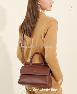 Sac à bandoulière en cuir de style bohème japonais couleurs terreuses en détresse détails artisanaux uniques Festival prêt décontracté Chic - Product Image 5