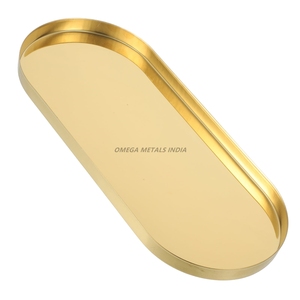 Plateau de service ovale en or élégant avec surface lisse et design contemporain, parfait pour les réceptions élégantes et la décoration intérieure - Product Image 1