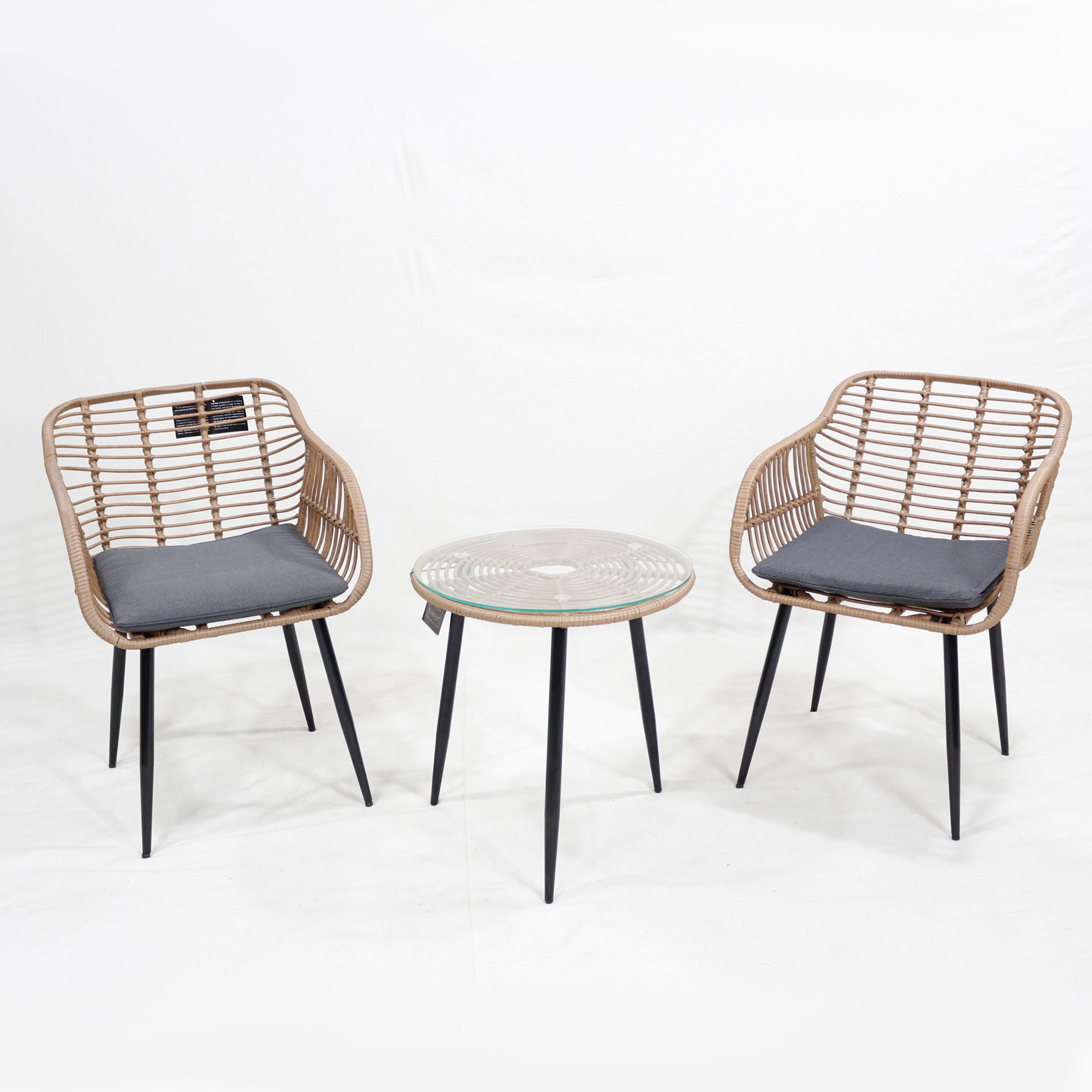 สีน้ำตาล