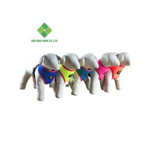 Vêtements d'été de haute qualité pour animaux de compagnie Vendeurs de vêtements pour chiens Vêtements pour animaux de compagnie en gros Vêtements pour chiens T-shirt uni pour chiens du Vietnam - Product Image 2