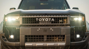 Toyota LandCruiser Prado TXL SUV 2024, toutes options, automatique, conduite à droite et à gauche disponible, véhicule d'occasion en excellent état à vendre - Product Image 2