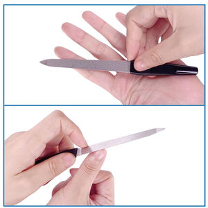 Mini lima de uñas para hombres y mujeres, herramienta de aseo de uñas de acero inoxidable para limpieza, acabado brillante, duradero, reutilizable - Product Image 4