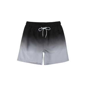 Short de plage en polyester 100% pour hommes, décontracté, respirant, élastique, taille moyenne, doublure en maille imperméable, teint uni, couleur unie - Product Image 1