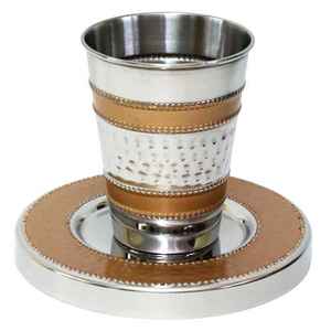 Vente directe usine – Assiette à Kiddoussah personnalisable en acier inoxydable, modèle classique pour les fêtes de Shabbat, faible MOQ, prix compétitif, matériau verre - Product Image 4