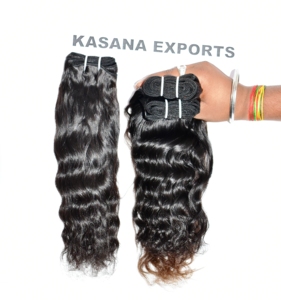 Vente en gros cheveux bouclés bruts de temple indien cheveux de couleur naturelle femmes noires machine à tresser pas cher double trame cheveux humains à vagues profondes - Product Image 3