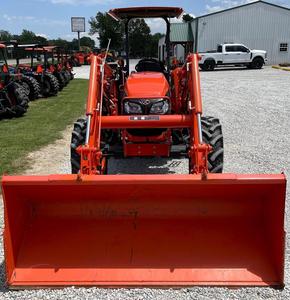 Nuevo Tractor Agrícola B1161 de 40 HP con Tracción en las 4 Ruedas y Transmisión Automática con Motor y Caja de Cambios para Uso Agrícola - Product Image 1