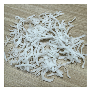 Chip de coco secado naturalmente de Vietnam, chip de coco de grado alto en grasa para el procesamiento de alimentos, hornear, necesidades de producción de aceite de cocina - Product Image 2