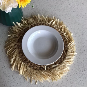 Dessous de verre/napperons ronds naturels faits à la main de haute qualité en jonc de mer ensemble d'accessoires de vaisselle produits d'ustensiles de cuisine - Product Image 1