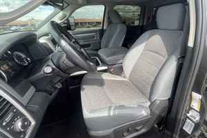 DODGE RAM 2500 BIG HORN CREW CAB 2016, Autos Usados, Camioneta Automática con Motor Turbo de Gasolina, Cuero, Cámara - Product Image 5