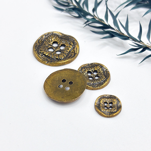 <strong>Factory</strong> Wholesale: Vintage Metal 4-Hole Corrugated <strong>Buttons</strong> for Garments - Product Image 4