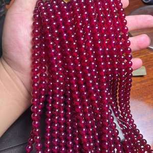 Prix de gros perles de ligne de jade colorées de haute qualité perles en gros pierre précieuse rouge foncé lisse ronde perles en vrac pour la fabrication de bijoux - Product Image 3