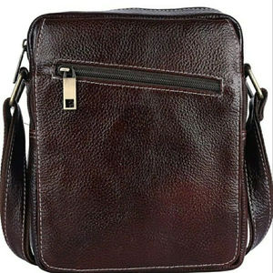 Bolsos cruzados elegantes hechos a mano de cuero genuino a la moda para mujer con cierre de cremallera Tamaño y capacidad personalizables - Product Image 1