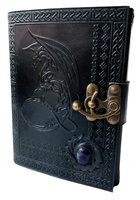 Nuevo Diario de Cuero Genuino Negro con Grabado de Dragón Celta, Tapa Dura con Cierre Antiguo y Decoración de Piedras Preciosas Púrpuras, Regalo