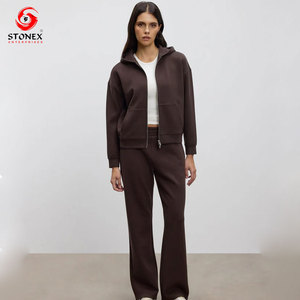 Conjunto Deportivo de Felpa Casual para Mujer con Capucha y Cremallera Personalizada, Nuevo Estilo, Logotipo y Diseño Personalizados, Talla Grande, Servicio OEM de Invierno - Product Image 2