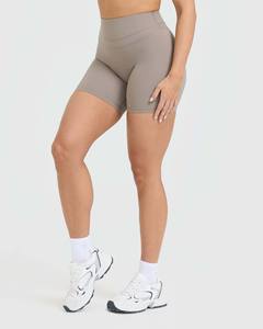 Pantalones cortos personalizados últimos Minky Unified para mujer, pantalones cortos de cintura alta para mujer, cintura compresiva, tela de rendimiento que absorbe el sudor - Product Image 5