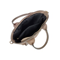 Tas Selempang Wanita Kulit Asli Buatan Italia dengan Ritsleting Merek AP IDEA MODA Warna Taupe 1kg
