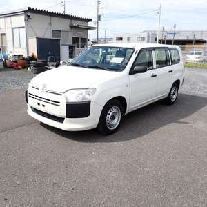 Probox SUV Híbrido Eléctrico 2024 Usado, 8 Cilindros, Volante a la Izquierda, Automático de 6 Velocidades, Cuero Oscuro, Techo Solar, LHD/RHD, en Venta - Product Image 3