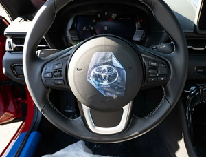 Nuevo GR Supraa3 2026, Coupé Deportivo de Alto Rendimiento, Motor 3.0L, Transmisión Manual, Exterior Rojo y Bajo Kilometraje - Product Image 3