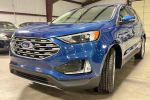 Ford Edge Titanium AWD Plus 2022 Usado en Buen Estado, Sin Accidentes, Conducción Izquierda/Derecha - Product Image 3