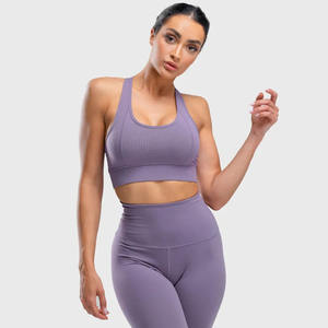 Meilleure vente Ensemble de yoga sans couture extensible et actif de couleur lilas pour femmes avec soutien-gorge et leggings de sport à vendre en qualité en vrac - Product Image 5