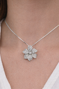 Precioso Collar con Colgante de Diamante de Flor al por Mayor, Diamante de Laboratorio Certificado por IGI en Oro Puro de 14K o Plata de Ley, Collar de Novia - Product Image 6