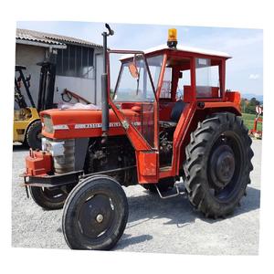 Tracteur à roues Massey Ferguson 158 60 CV d'occasion avec boîte de vitesses à engrenages et roulement - Tracteur agricole à haute productivité - Product Image 4