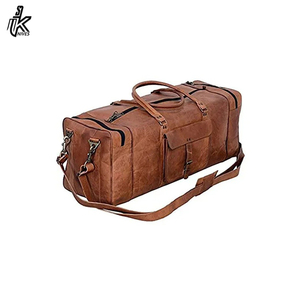 Sac de voyage de haute qualité en cuir vintage, taille cabine, unisexe, en vente - Product Image 5