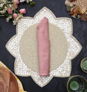 ที่รองจานลูกปัดทรงกลมทำด้วยมือสำหรับโต๊ะอาหารของตกแต่งคริสต์มาสงานเลี้ยงสังสรรค์ในครอบครัว - Product Image 5