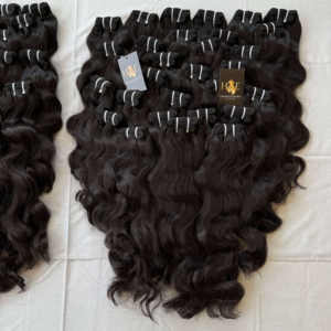 Vendeurs de cheveux cambodgiens vente en gros faisceaux de tissage de cheveux alignés sur les cuticules, faisceaux de cheveux raides humains Raw Temple - Product Image 2