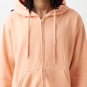Sudadera con capucha de gran tamaño con cremallera completa para hombres y mujeres: suave, acogedora y perfecta para ropa informal en climas más frescos - Product Image 5