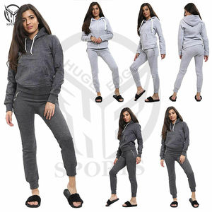 2025 Conjunto de 2 piezas para mujer Top y pantalones Chándal personalizado para mujer con múltiples colores y diseño. - Product Image 1