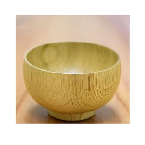 Juego de cuencos de madera rústicos hechos a mano que expresan detalles de grano orgánico, ideales para ensaladas, frutas y aperitivos, añadiendo calidez a cocinas modernas. - Product Image 4