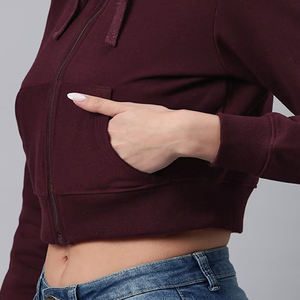 Vente en gros 2024 impression personnalisée couleur unie vierge Fitness Yoga fermeture éclair vêtements de sport femmes haut court à capuche OEM ODM entretenu - Product Image 5