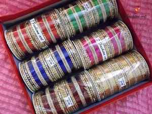 Bracelets sur mesure de style nouveau et unique pour femmes bijoux de dames de couleur unie de haute qualité ensemble de bracelets de mariée pour vêtements de fête - Product Image 2