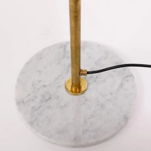 Lámpara de pie de latón hecha a mano con base y diseño en forma de cono Vintage Studio Sputnik Style Accesorio de iluminación de latón único - Product Image 5